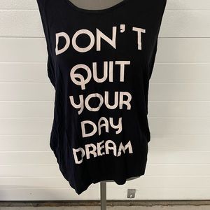 Graphic sleeveless tank. Size XL